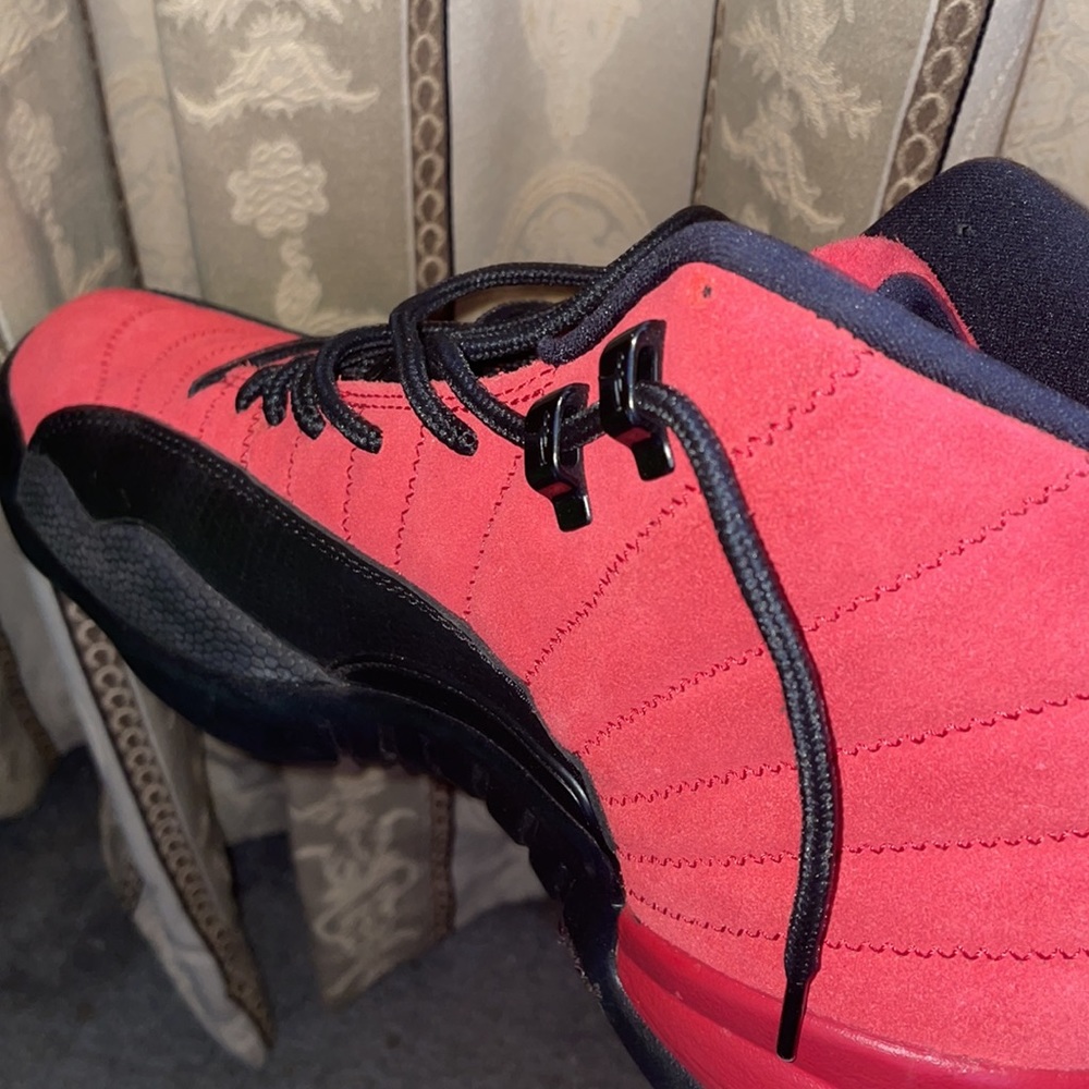 Jordan 12 - Picture 5 of 6